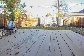 Downtown Home w/ Grill: 5 Mi to Garden of the Gods