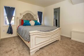 Downtown Home w/ Grill: 5 Mi to Garden of the Gods