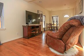 Downtown Home w/ Grill: 5 Mi to Garden of the Gods