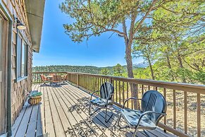 Scenic Hideaway w/ Deck & Grill ~ 6 Mi to Ruidoso!