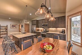 Charming Buena Vista Home ~ 1 Block to Main Street