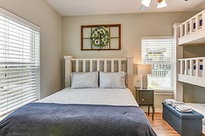 Steps to Surfside Beach: Large Group Gulf Retreat