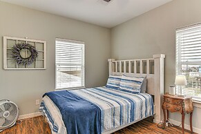 Steps to Surfside Beach: Large Group Gulf Retreat