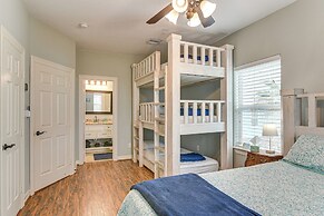 Steps to Surfside Beach: Large Group Gulf Retreat