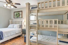 Steps to Surfside Beach: Large Group Gulf Retreat