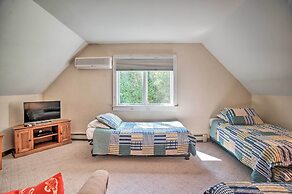 Vineyard Gem < 2 Mi to Beach & Oak Bluffs!