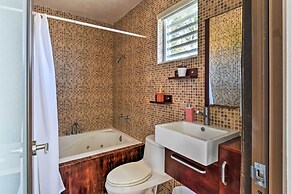 Oceanside Vega Baja Beach House Paradise w/ Views!