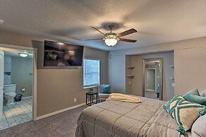 Walk to At&t Stadium: Arlington Home w/ Yard!