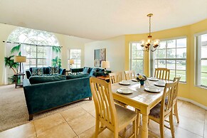 7 Mi to Disney World: Condo w/ Pool in Laguna Bay