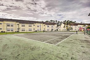 7 Mi to Disney World: Condo w/ Pool in Laguna Bay