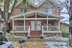 Cozy Central Glenwood Springs Condo w/ 2 Decks!