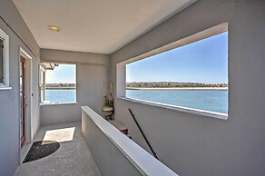 Chic Bay View Condo < 10 Miles to Dtwn San Diego!