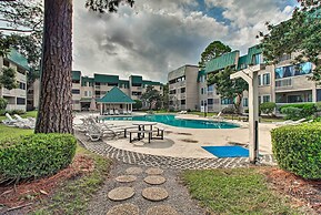 Oceanfront Hilton Head Island Condo w/ Pool Access
