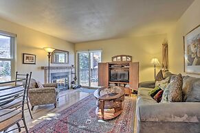 Warm & Welcoming Mtn-view Condo ~ 8 Mi to Ski