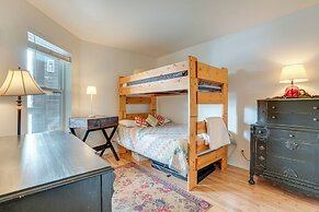 Newly Renovated Frisco End Unit w/ Gorgeous Views!