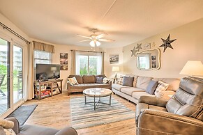St Augustine Beach Condo w/ Patio & Pool Access!