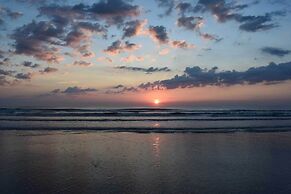 St Augustine Beach Condo w/ Patio & Pool Access!
