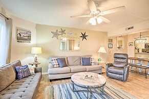 St Augustine Beach Condo w/ Patio & Pool Access!