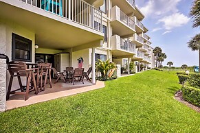 St Augustine Beach Condo w/ Patio & Pool Access!