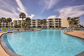 St Augustine Beach Condo w/ Patio & Pool Access!