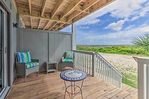 Harbor Island Beach Retreat - Steps to Ocean!