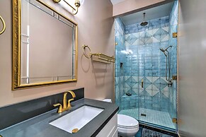 Cozy Carpinteria Apartment: Walkable Location