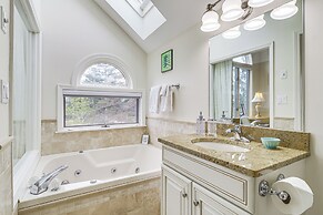 Cozy Jackson Condo w/ Mtn Views & Pool Access!