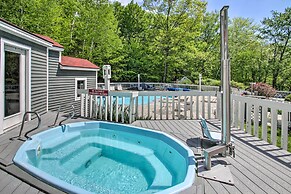 Cozy Jackson Condo w/ Mtn Views & Pool Access!