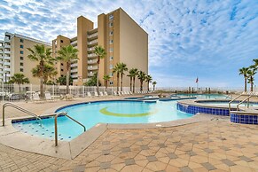 Pool/beach-view Gulf Shores Condo: Family Friendly