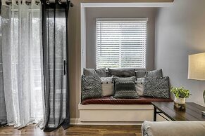 Cozy Resort-style Gatlinburg Condo: Indoor Pool!