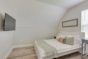 Walk to Water: Family-friendly Surfside Beach Home