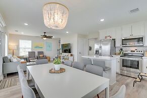 Walk to Water: Family-friendly Surfside Beach Home