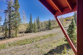 Mountainside Paradise: Ski-in/ski-out Resort Condo