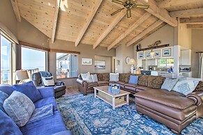 Spectacular Ocean View Retreat w/ Private Beach