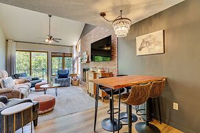 Galena Townhome w/ Deck & Community Perks!