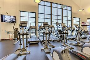 Galena Townhome w/ Deck & Community Perks!