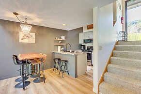 Galena Townhome w/ Deck & Community Perks!
