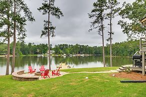 Waterfront Lakehouse w/ Private Dock & Fire Pit!