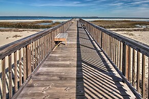 Family-friendly Condo w/ Pools + Tennis Courts!