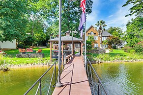 Luxe Lakefront Apartment w/ Shared Pool & Dock!