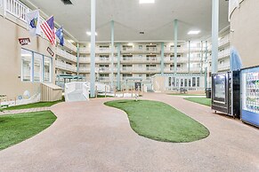 Resort Amenities & Beach Access: Hilton Head Condo