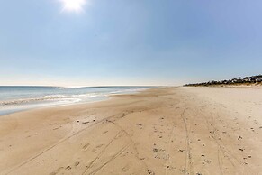 Resort Amenities & Beach Access: Hilton Head Condo