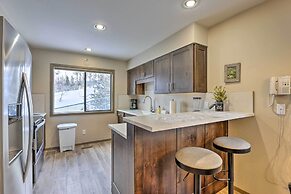 Sleek Frisco Townhome w/ Views: 8 Mi to Copper Mtn