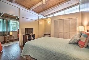 Oceanfront Kona Home w/ Beach Access & Views!