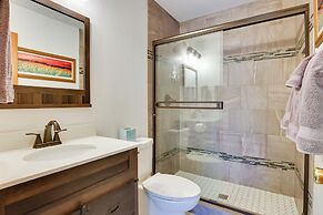 2 Mi to Ski Resort: Mountain Home w/ Hot Tub!