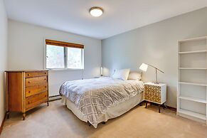 2 Mi to Ski Resort: Mountain Home w/ Hot Tub!