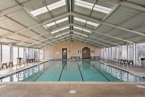 Deck & Pool Access: Long Island Village Escape!