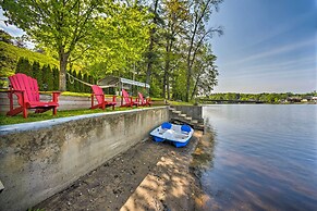 Lake Luzerne Home w/ Fire Pit on Hudson River