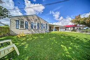 Spacious Geneva House < .5 Mi to The Strip!