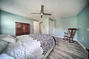 Spacious Geneva House < .5 Mi to The Strip!